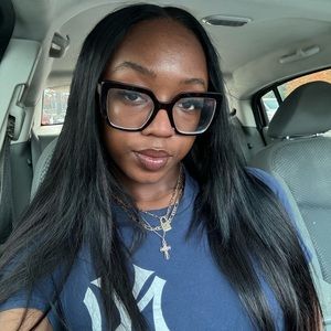 Meet your Posher, Omi